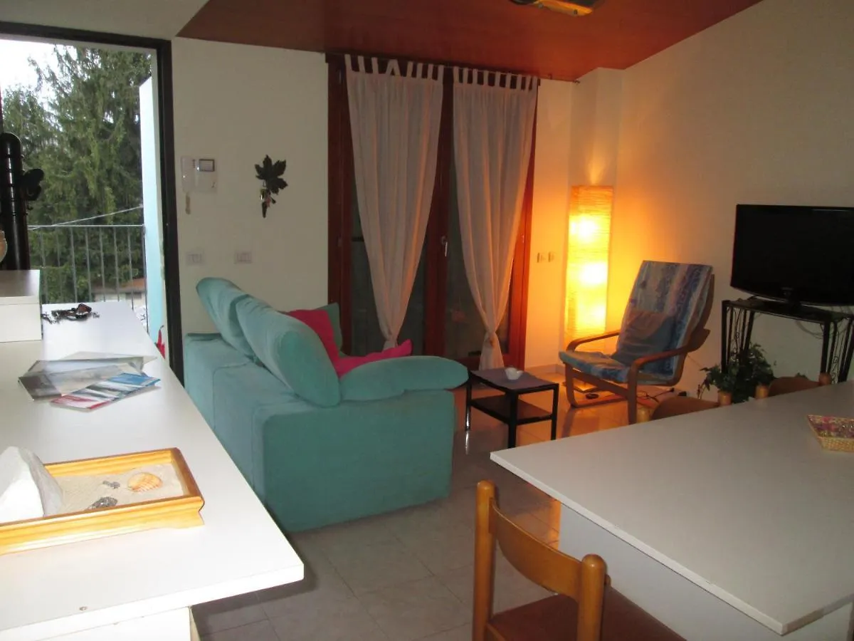 Elegante Appartamento Vacanza/Business in Brianza Lambrugo